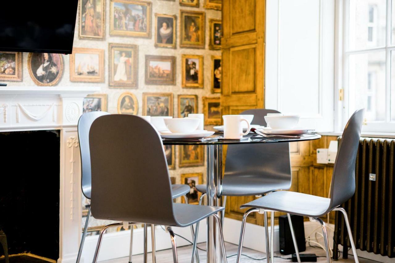 Apartamento West Bow - Magical Harry Potter-Inspired Flat Near Edinburgh Castle Exterior foto
